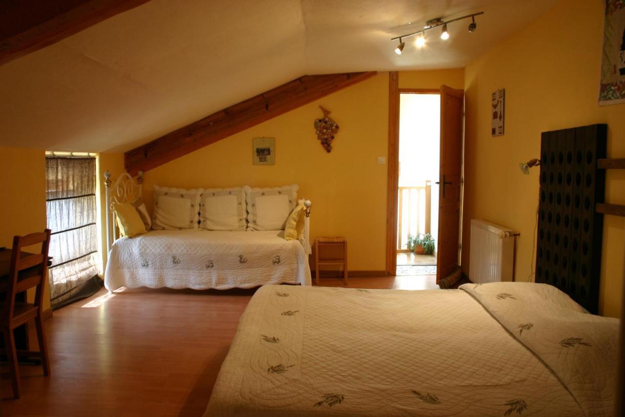 La Fermette Champenoise Bed & Breakfast Jonquery Oda fotoğraf